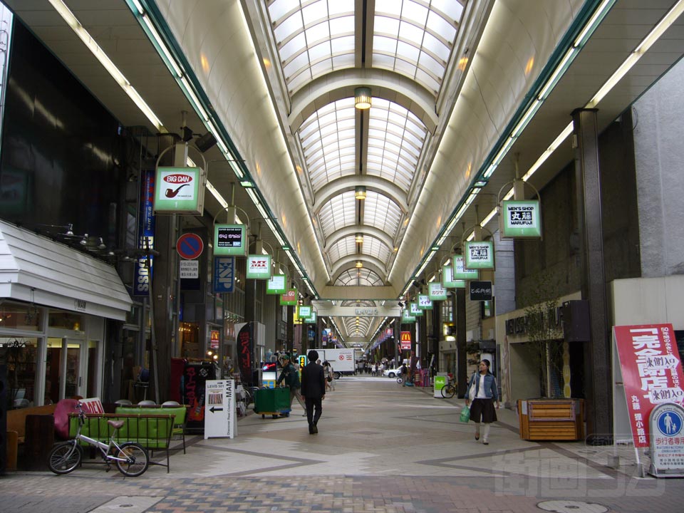 狸小路