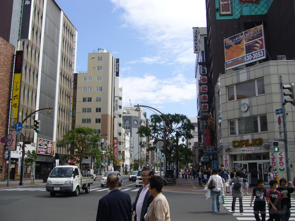 札幌駅前通り
