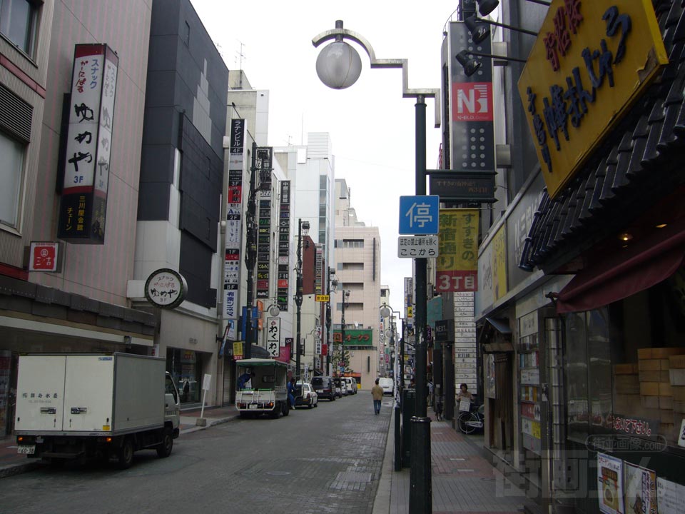 すすきの新宿通り