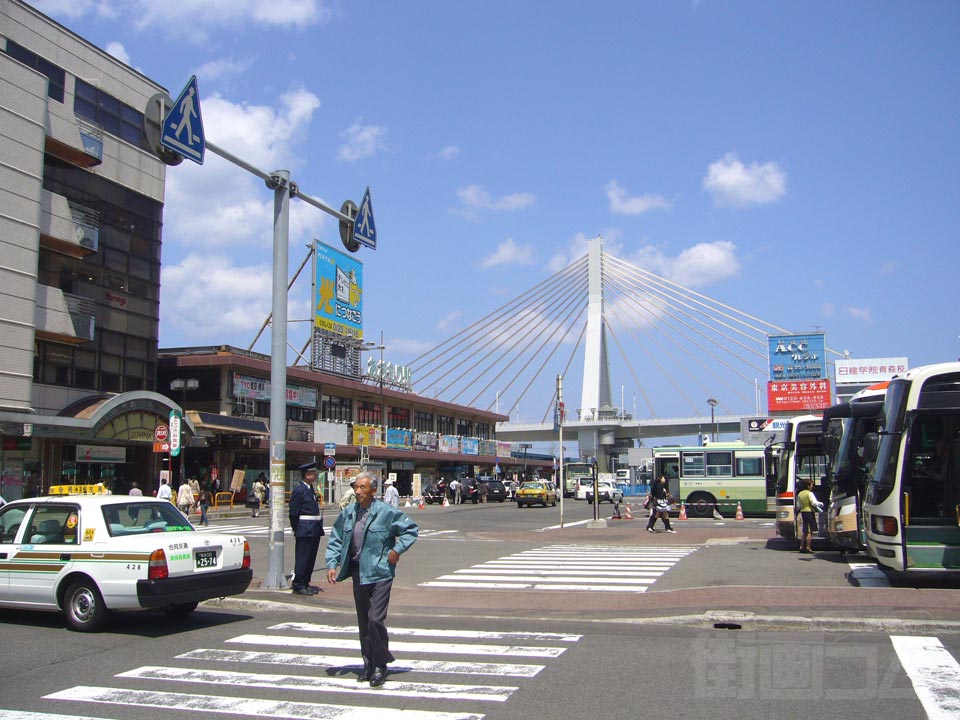 JR青森駅東口前