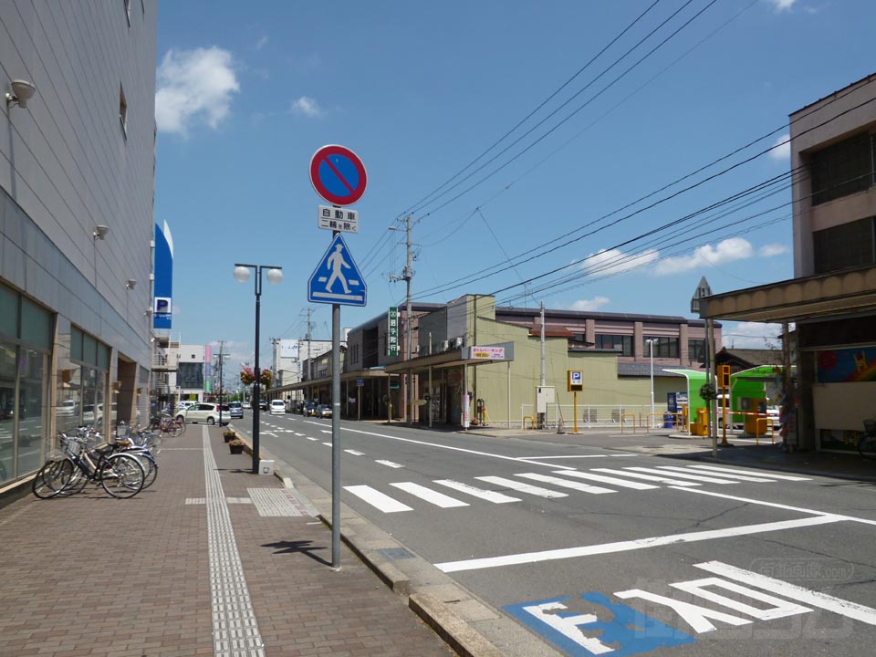 本通り二丁目商店街