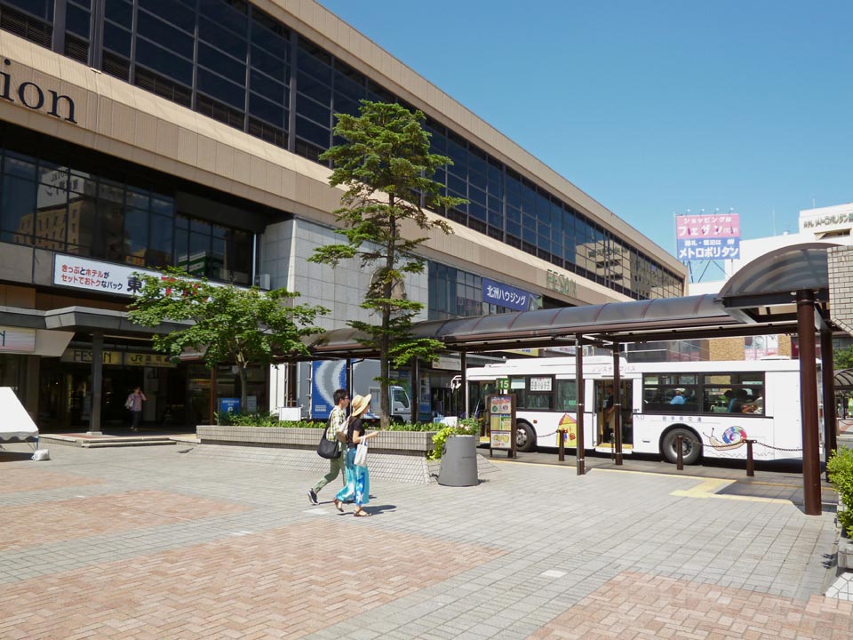 JR盛岡駅東口前