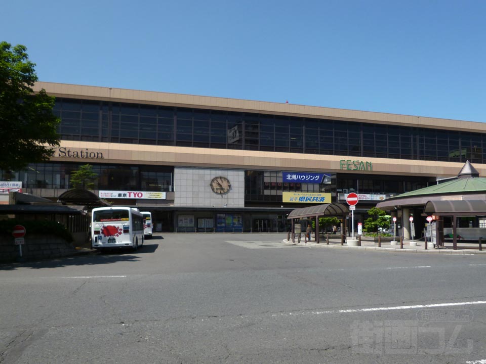 JR・IGRいわて銀河鉄道盛岡駅前