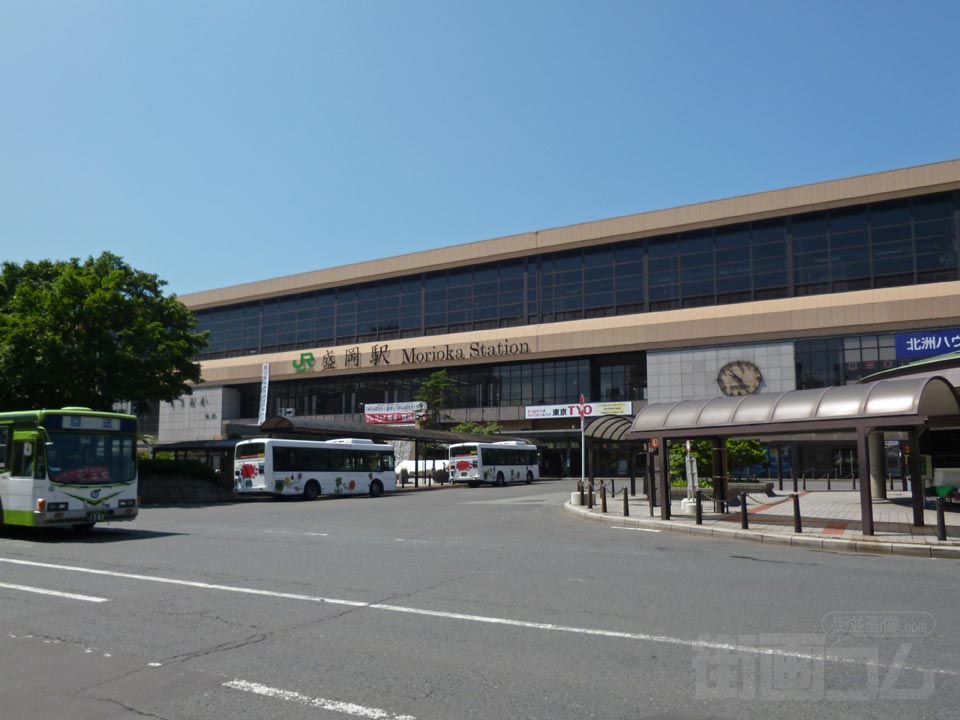 JR・IGRいわて銀河鉄道盛岡駅前