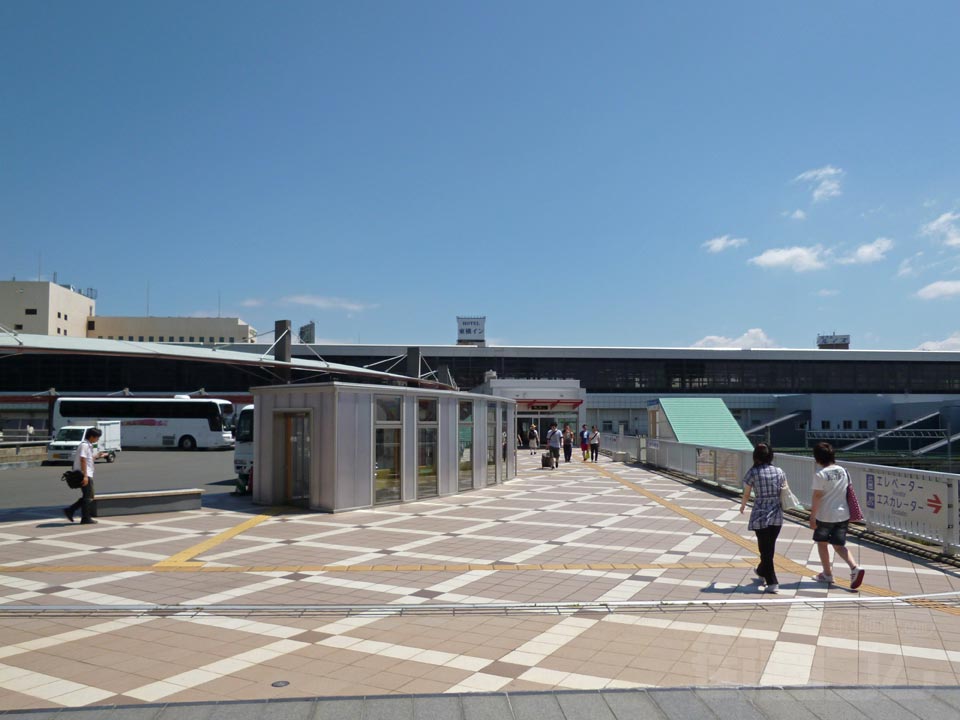JR盛岡駅西口前