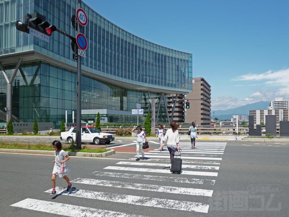 いわて県民情報交流センター