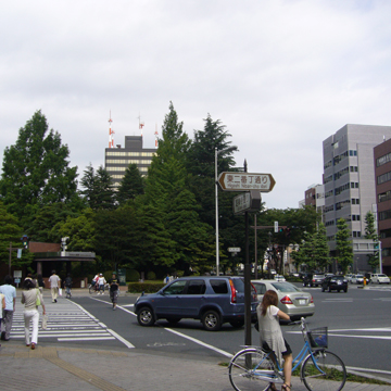 宮城県仙台市青葉区勾当台駅前写真画像