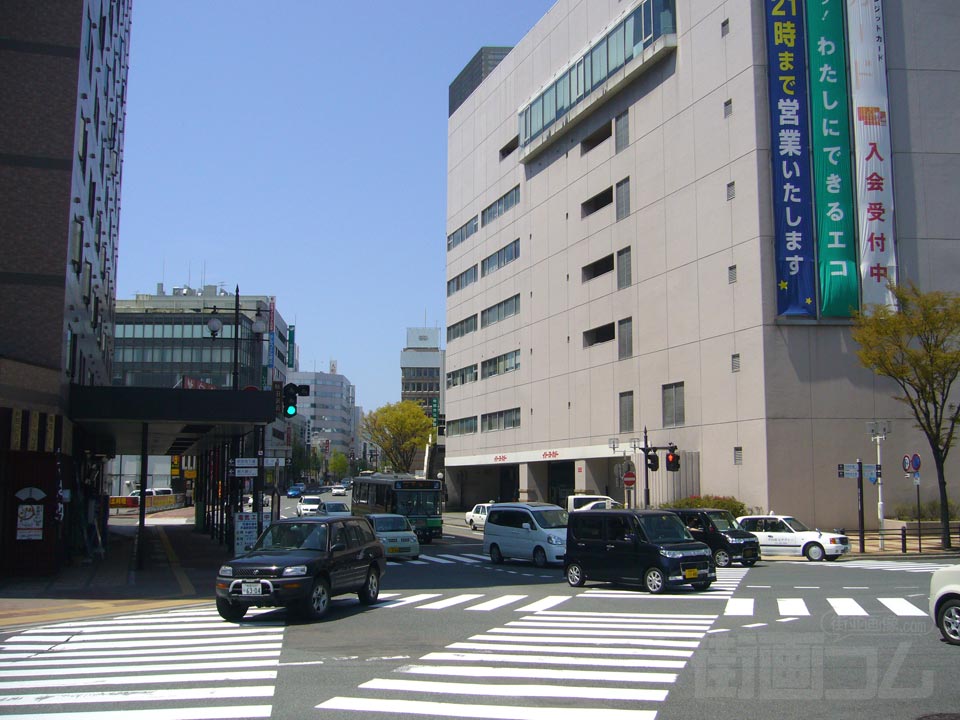 秋田駅前交差点