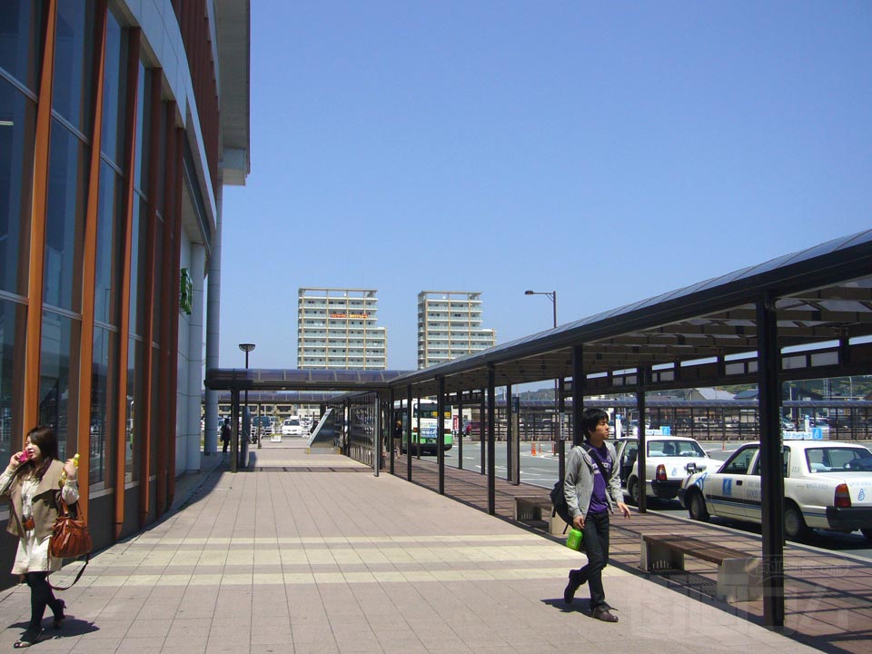 JR秋田駅東口前