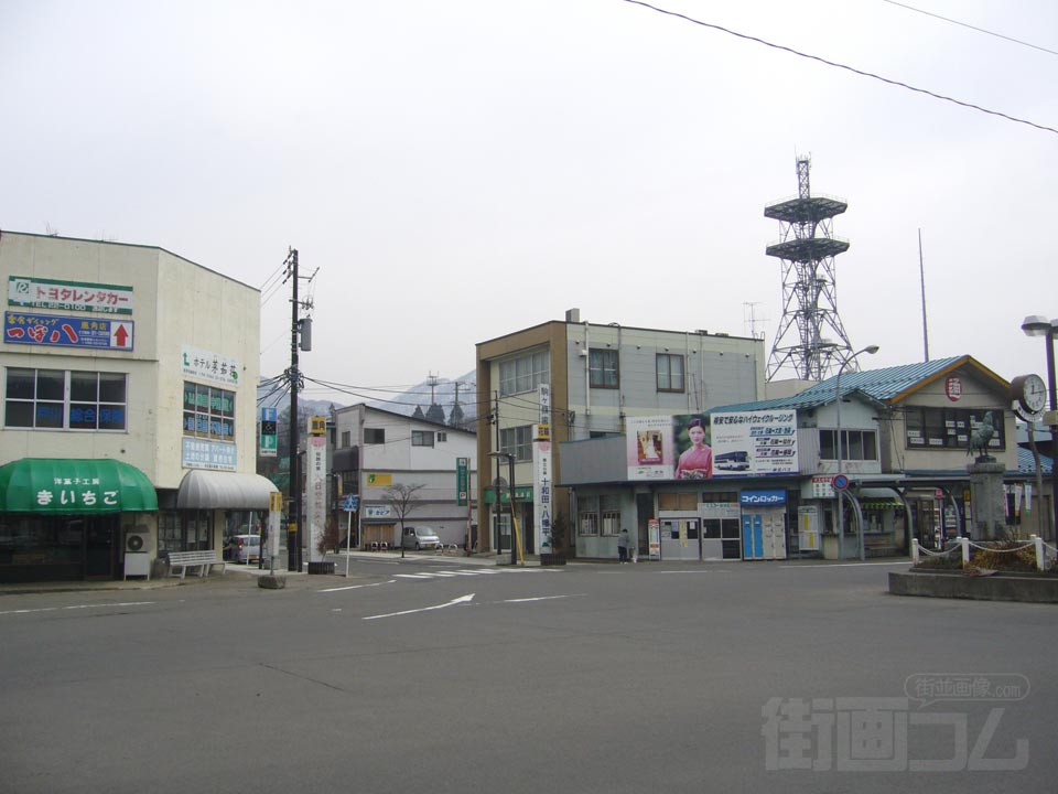 JR鹿角花輪駅前