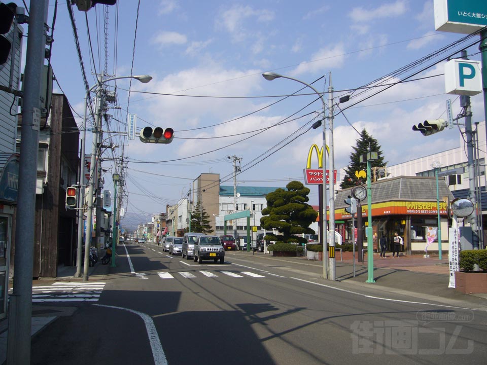 御成町南地区商店街(県道2号線)