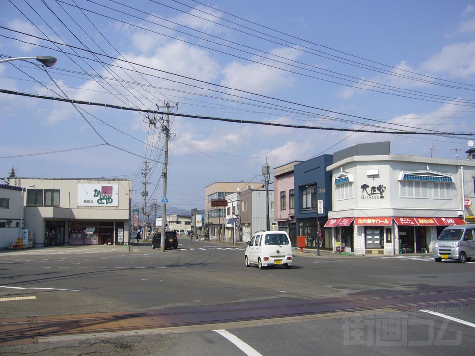 御成町一丁目商店街(県道21号線)