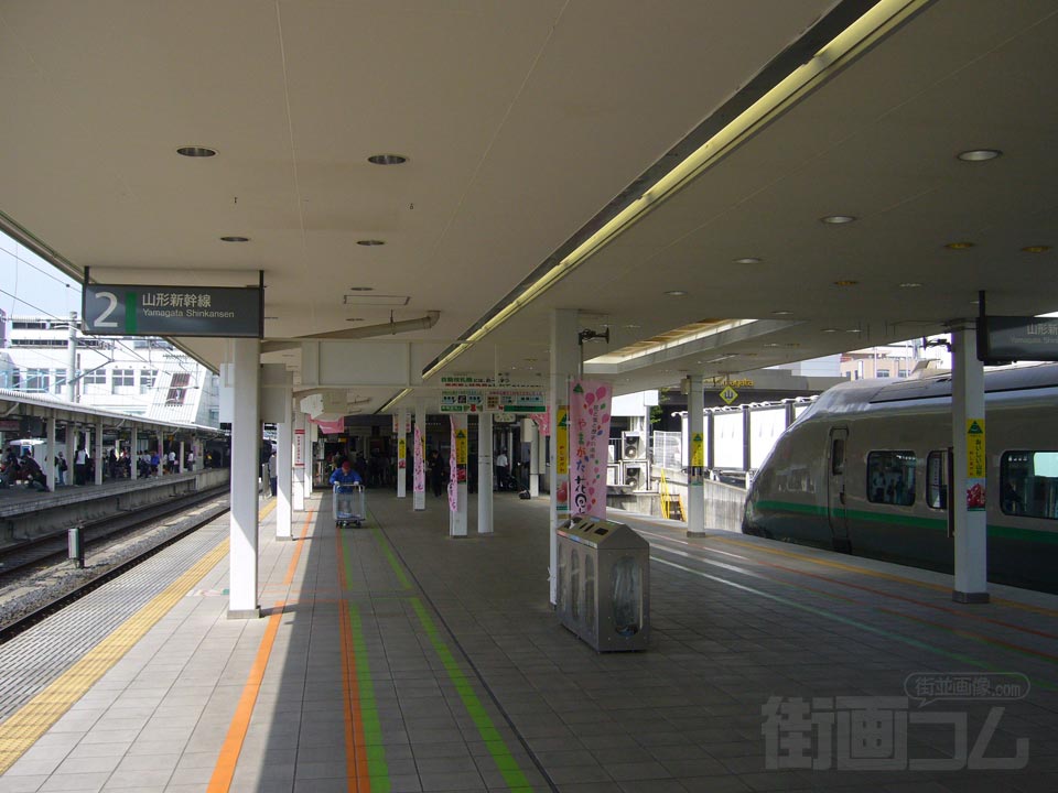 JR山形駅ホーム(新幹線)写真画像