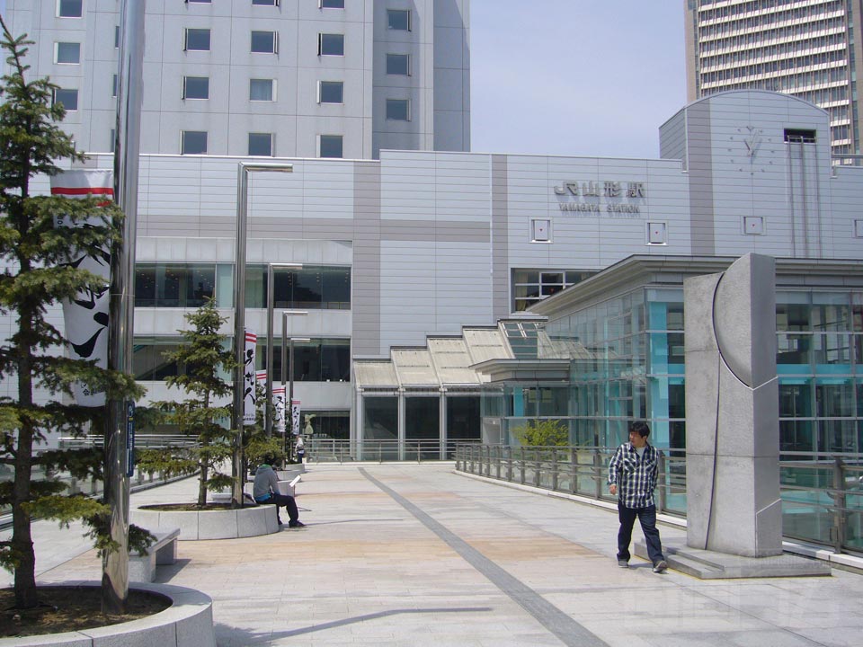 JR山形駅東口写真画像