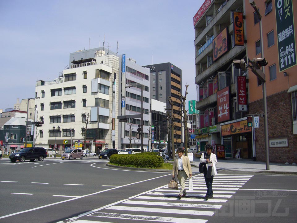 JR山形駅東口前写真画像