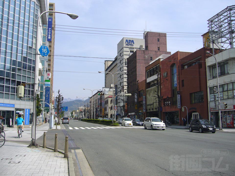 山形駅前大通り写真画像