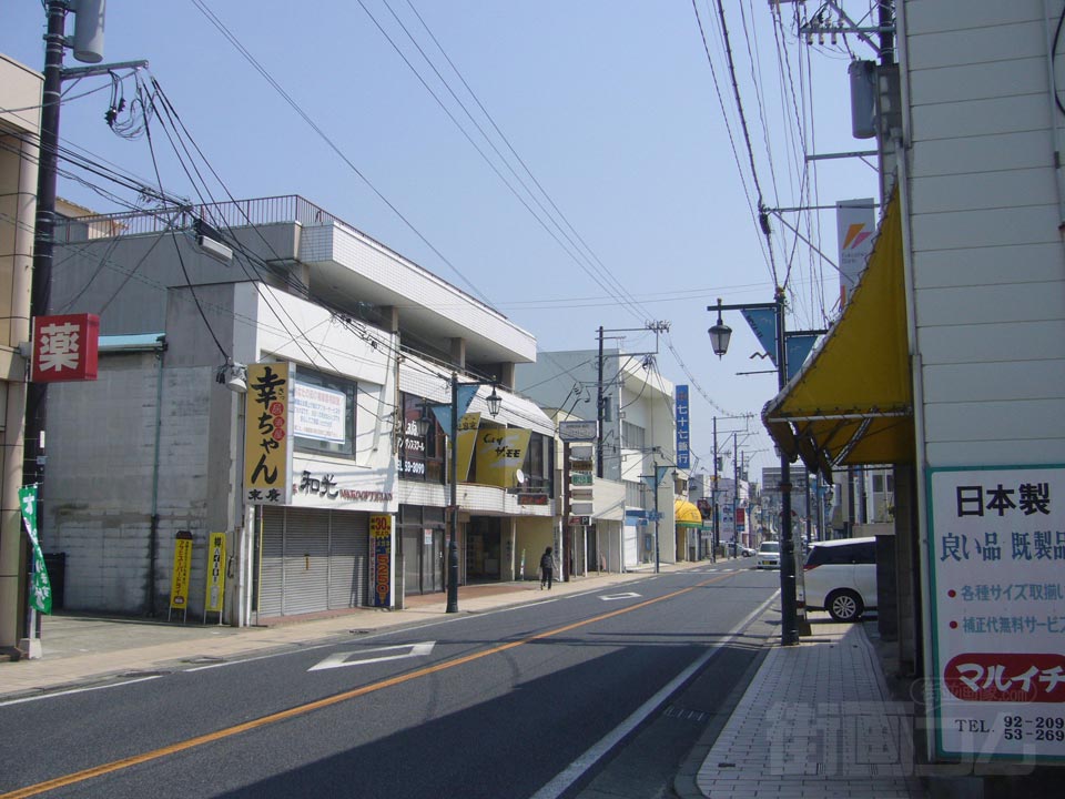 銀座商店街(県道15号線)