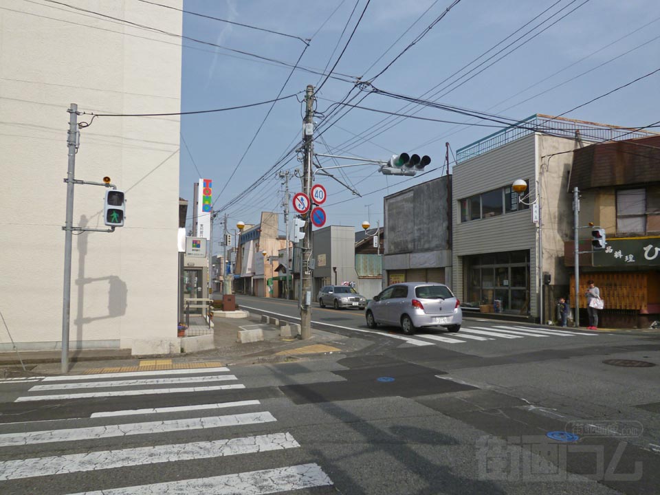 植田町本町通り