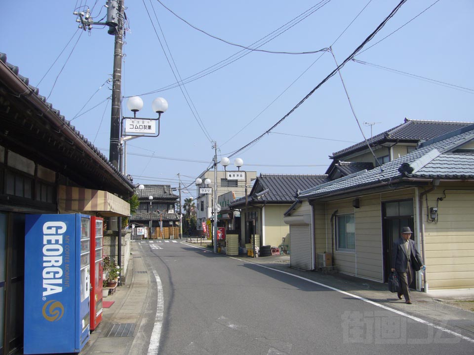 駅前通り写真画像