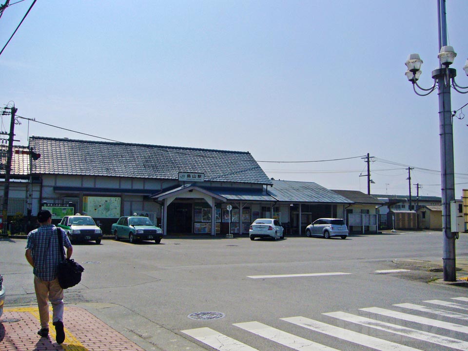 JR烏山駅