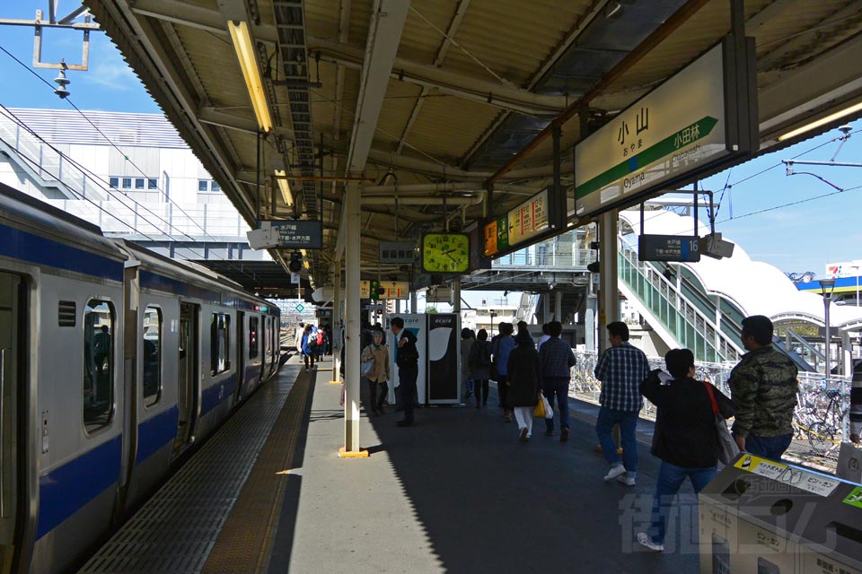 JR小山駅ホーム(JR水戸線)