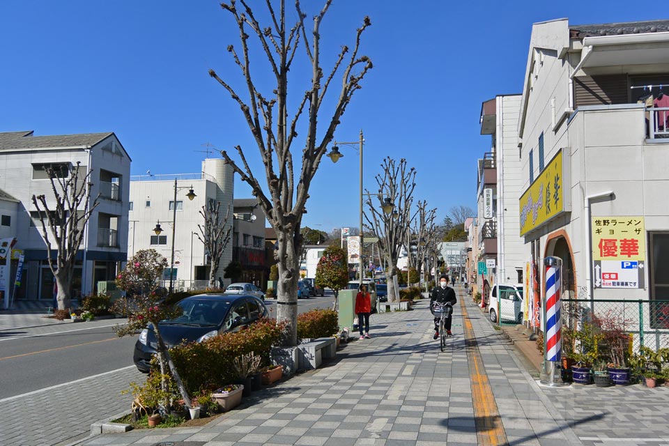 駅前通り