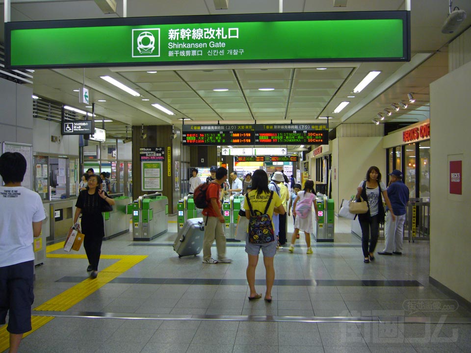 JR宇都宮駅新幹線改札口写真画像