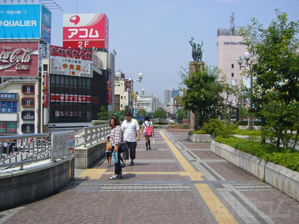 JR宇都宮駅西口前写真画像
