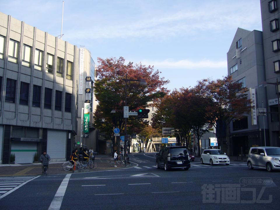 本町一丁目交差点写真画像