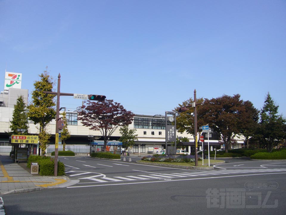 前橋駅南口交差点写真画像