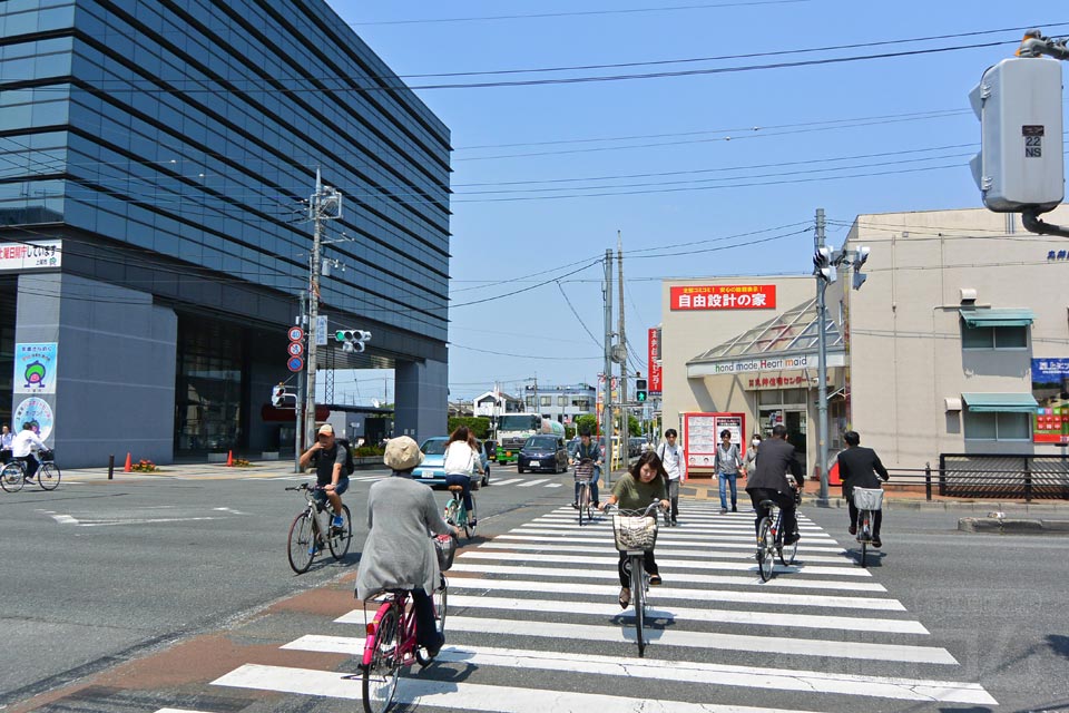 上尾市役所前交差点