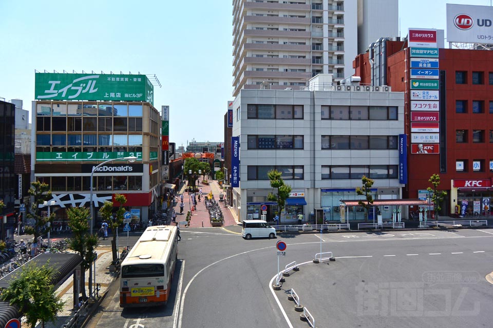 JR上尾駅西口前