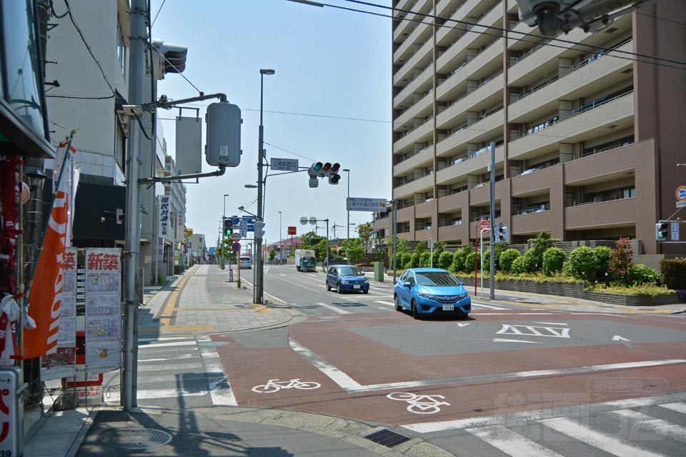 上尾駅西口交差点