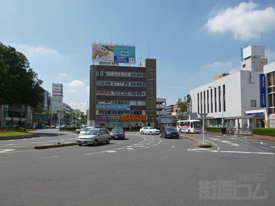 東武春日部駅西口前写真画像