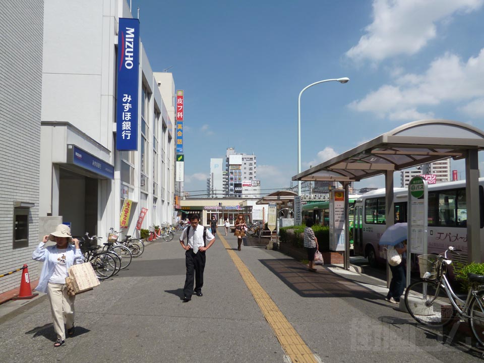 春日部駅西口バス停写真画像