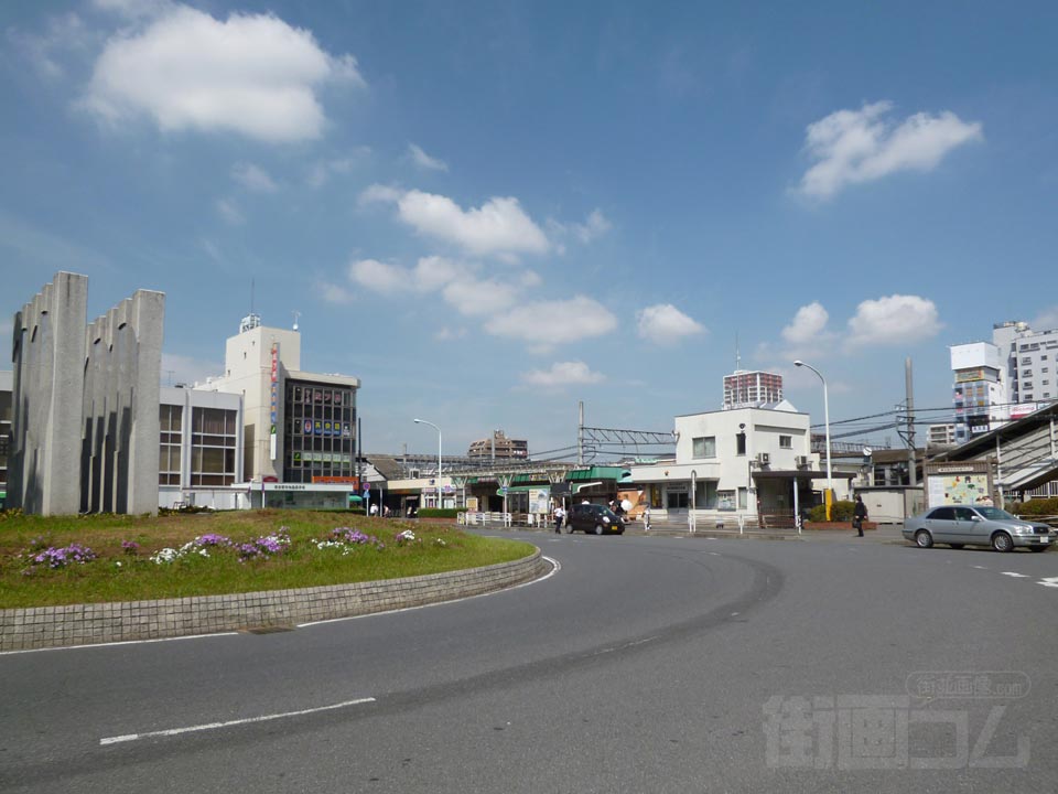 東武春日部駅西口前写真画像