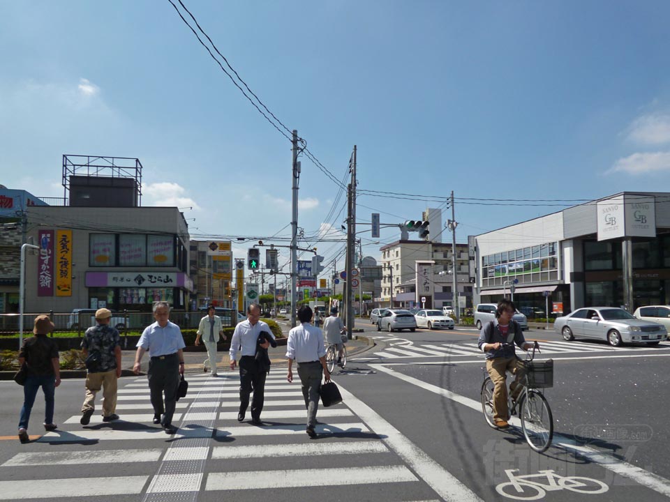 春日部郵便局交差点写真画像