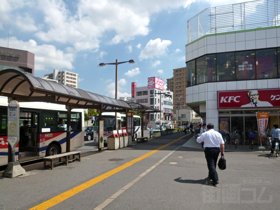東武春日部駅東口前写真画像