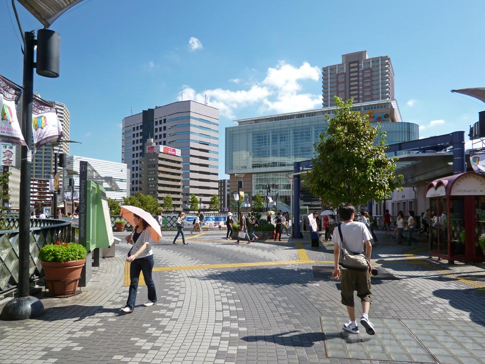 JR川口駅東口前