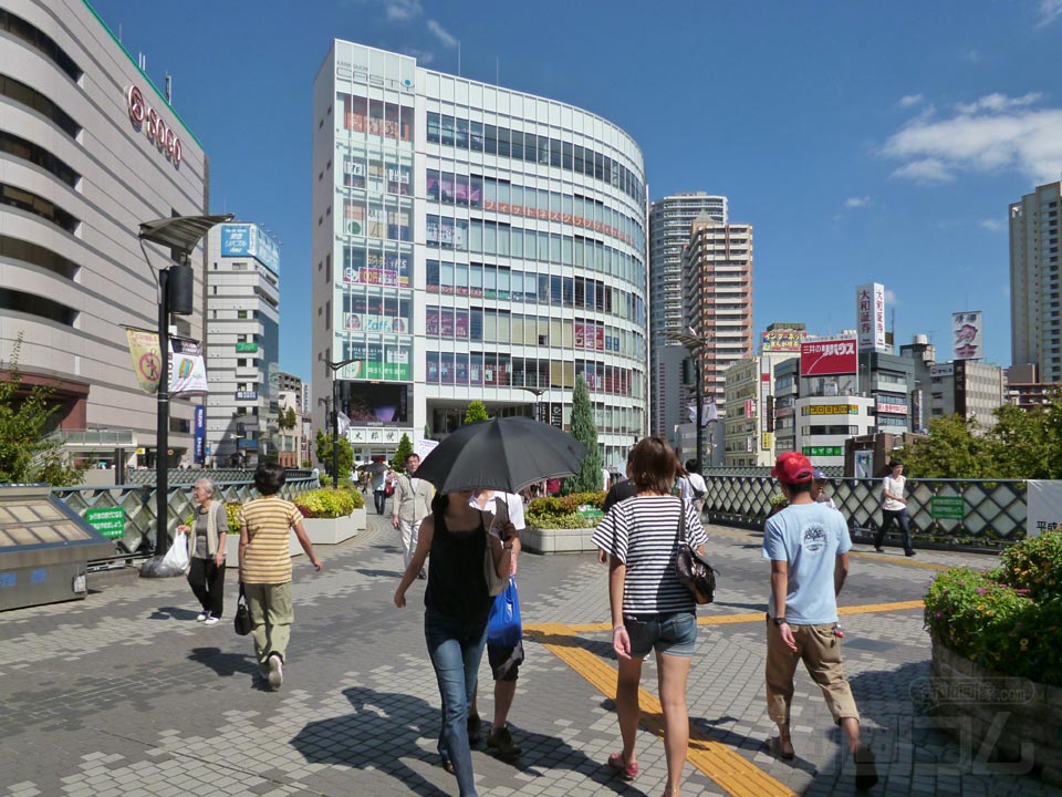 JR川口駅東口前
