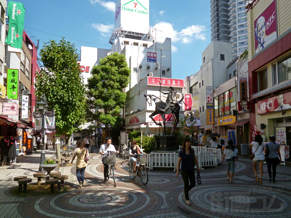 川口銀座通り商店街(グリーンプラザ)