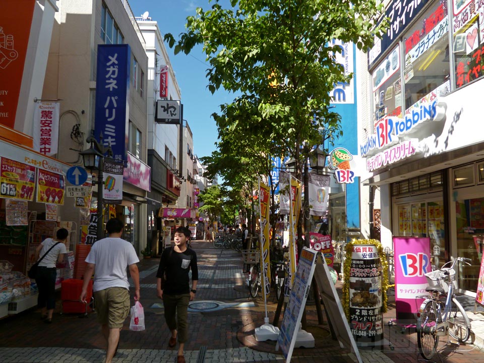 川口銀座通り商店街(樹モール)