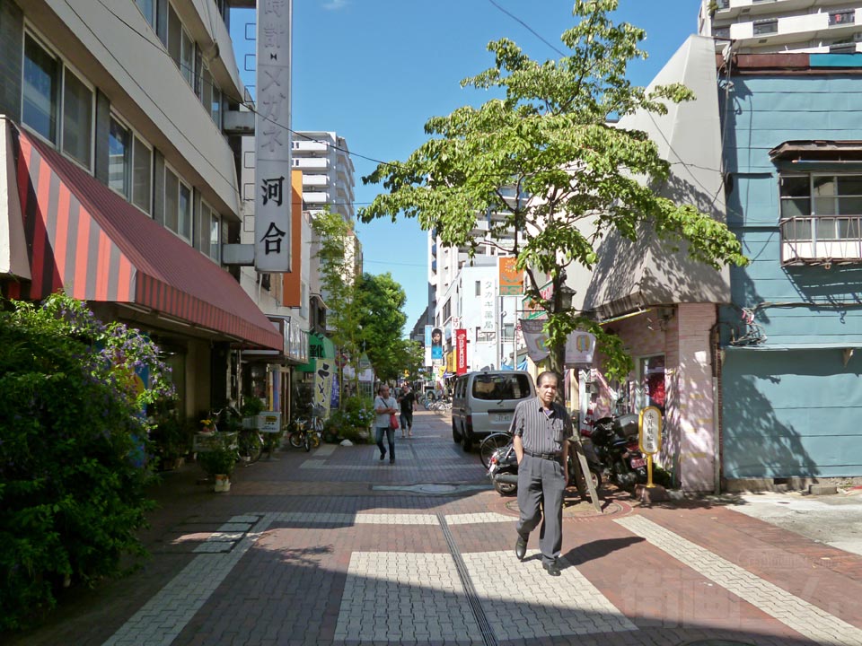 川口銀座通り商店街(樹モール)