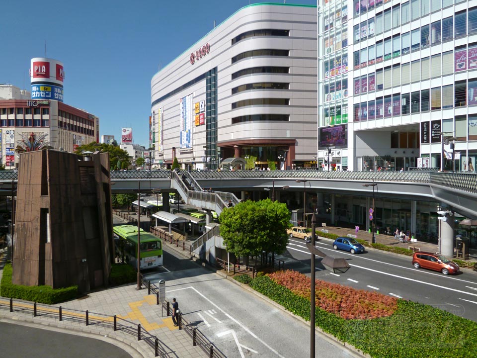 JR川口駅東口前