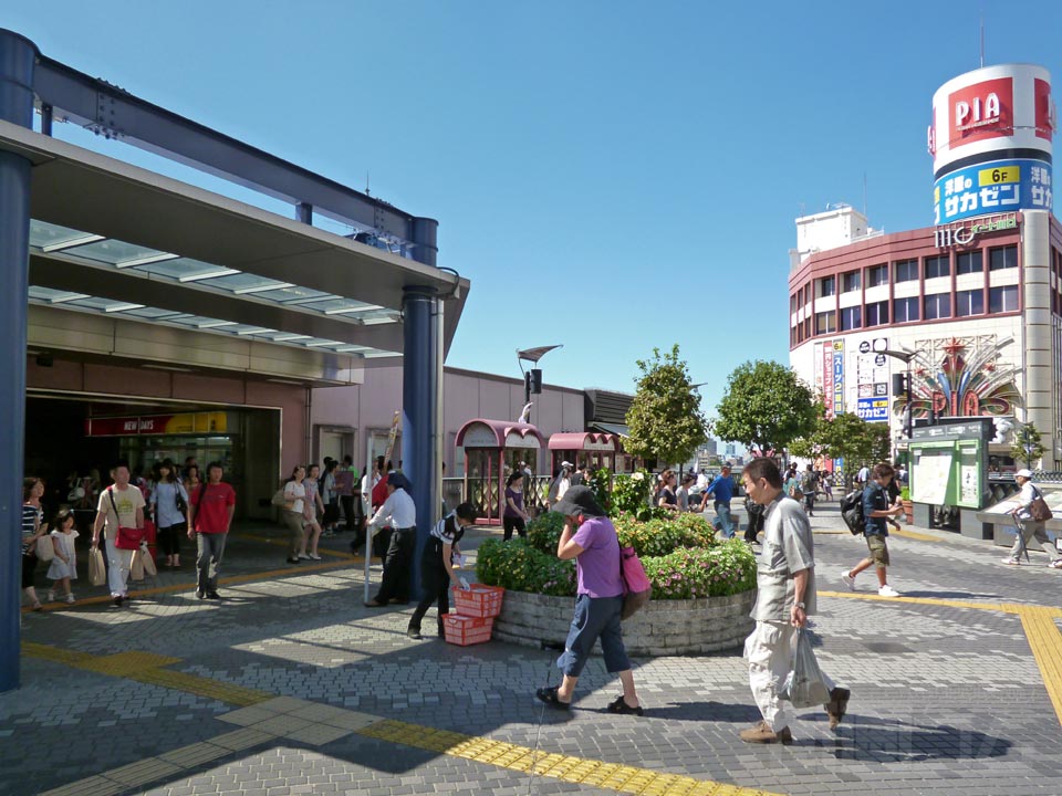 JR川口駅東口前