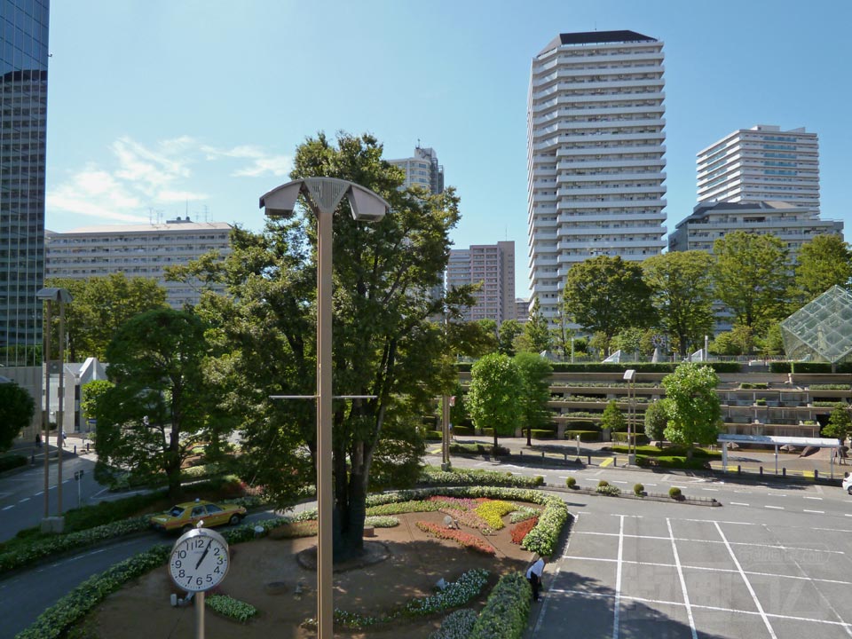 JR川口駅西口前