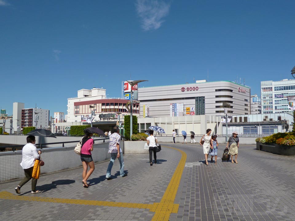 JR川口駅西口前