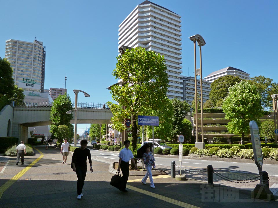JR川口駅西口前