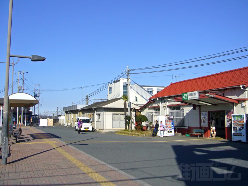 JR高麗川駅前