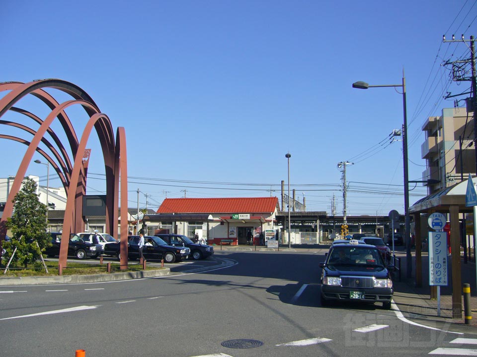 JR高麗川駅前